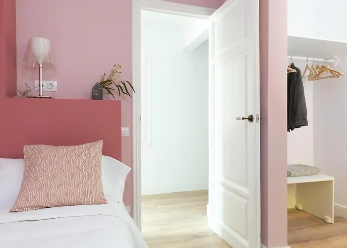 Casa Cosi - Eixample 5 *