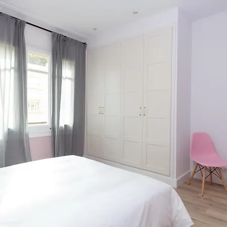 Casa Cosi - Eixample 5 *
